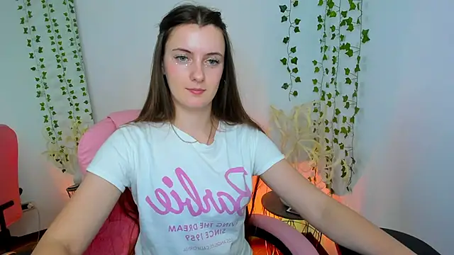 Blush_flowwer's cam snapshot