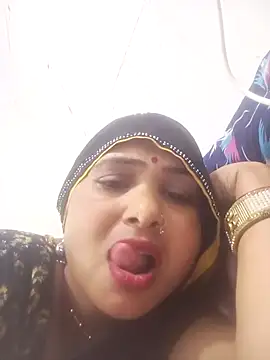 Your-shreya143's cam snapshot