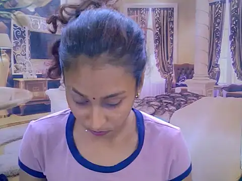 IndianSexyButt's cam snapshot