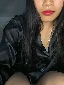 sukanaka99 live sex cam