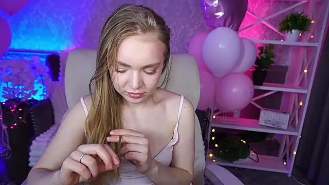 EmilySunshineS live sex cam