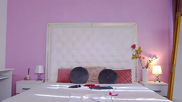 Lenna_Paul's cam snapshot