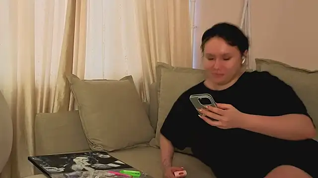 Alisia_Mars's cam snapshot