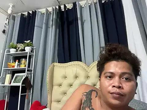 asian_sweetboy live sex cam