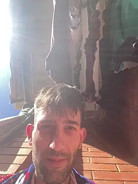 Dondeloquieras4's cam snapshot