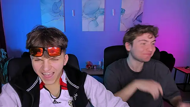 travis_wolf_ live sex cam