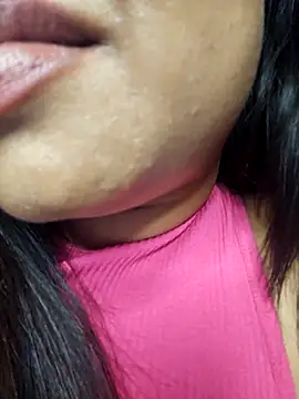 Indian_GlowingMiax live sex cam