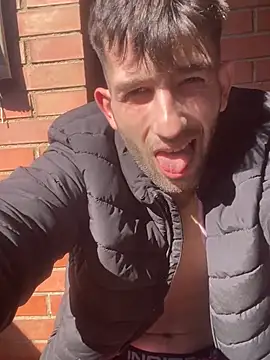 Dondeloquieras4 live sex cam