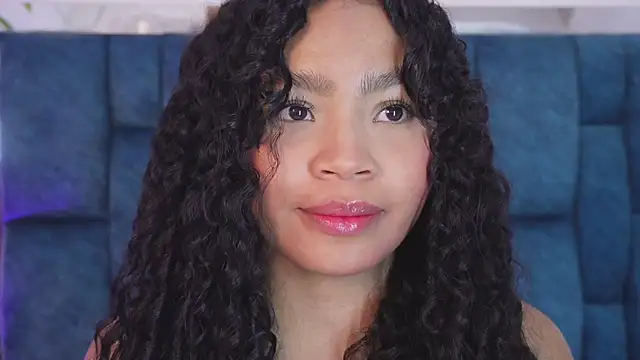 Anais_aradia live sex cam