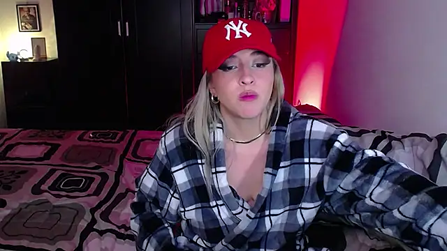 saradiazxxx's cam snapshot