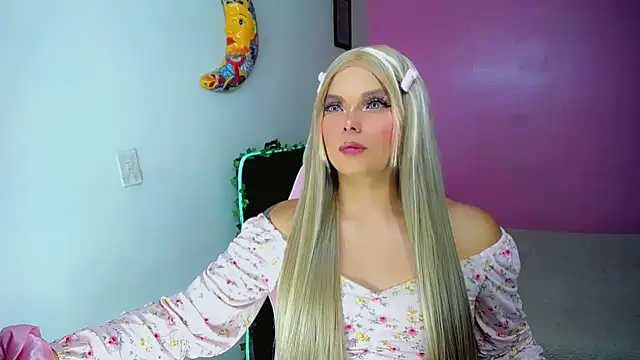 SweetKim21 live sex cam