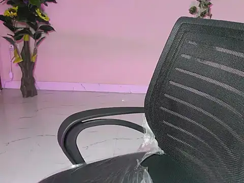 Saira_Hotty live sex cam