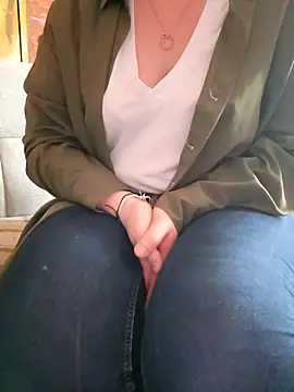 petitoiseau67 live sex cam