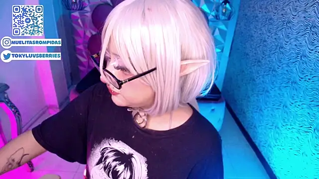 toky_doll's cam snapshot