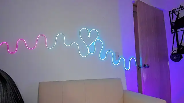 Helldy_666's cam snapshot