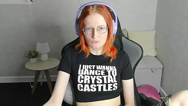 ElizabethHarpper's cam snapshot