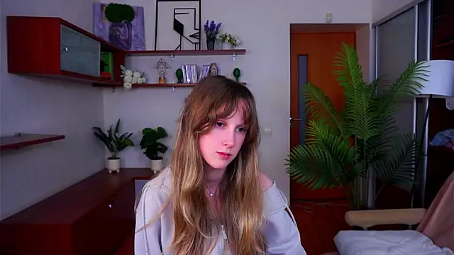 UshaAshauer's cam snapshot