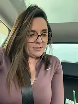 Petite_minette30 live sex cam