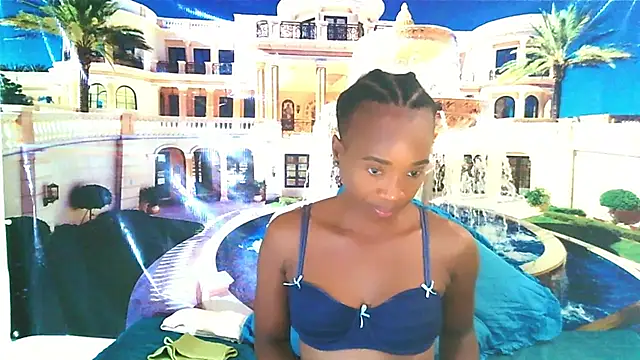 EbonyCreamy69's cam snapshot