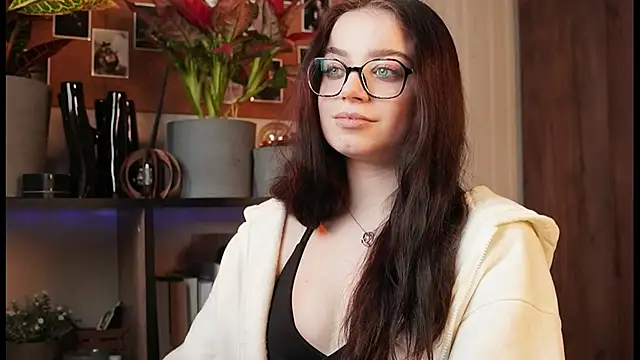 just_dakota_'s cam snapshot