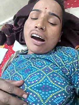 Hot_raaani's cam snapshot