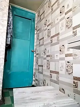 Holly-69 live sex cam