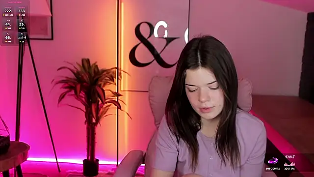 Hot__Tiny live sex cam