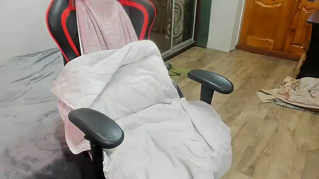 W140_Sexy's cam snapshot