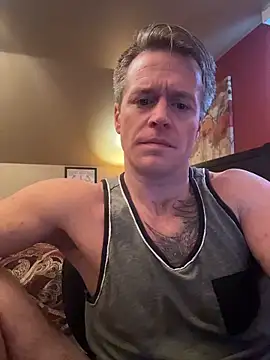 DILFiGuess1 live sex cam