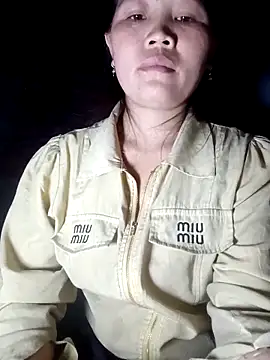 bree-zz's cam snapshot