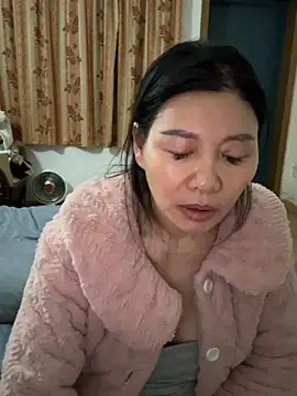 xiiuuff18 live sex cam