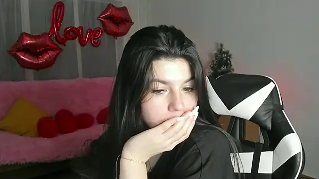 KisaModel live sex cam