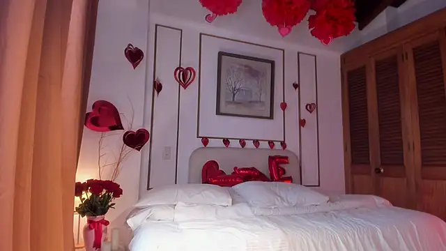 ConnieDeep's cam snapshot