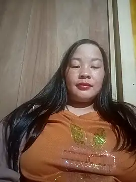 MinaYangon502's cam snapshot