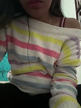 isha_sharma2002's cam snapshot