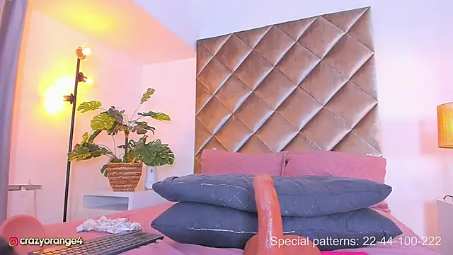 Crazyorange_ live sex cam