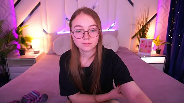 ArrinaWairr's cam snapshot