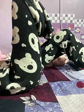 Sandhya_77's cam snapshot