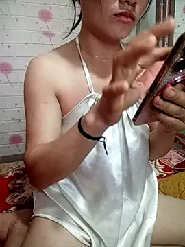 Suri_sexywet live sex cam