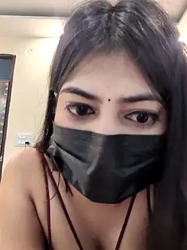 Confident_chic live sex cam