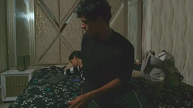 Hotcouple_222 live sex cam