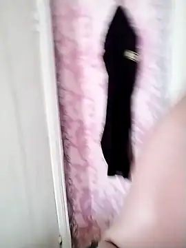 Holly-69 live sex cam