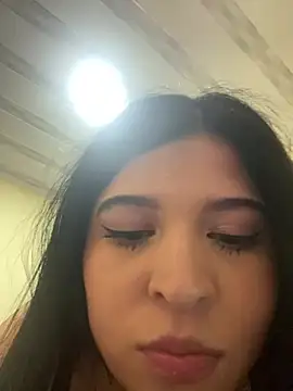 Vliacoooper2 live sex cam