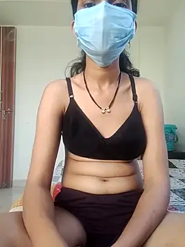 Shivani2002 live sex cam