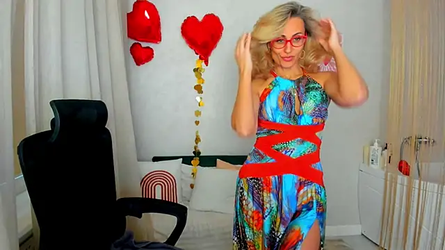 MuseOfStage live sex cam