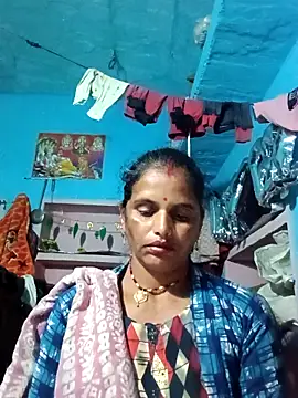 Manvi_hote's cam snapshot