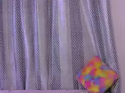 hey-pinky's cam snapshot