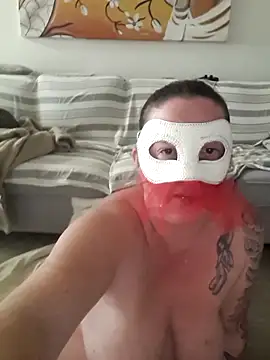 Trivia_magic's cam snapshot