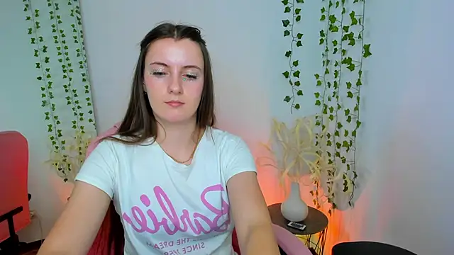 Blush_flowwer's cam snapshot