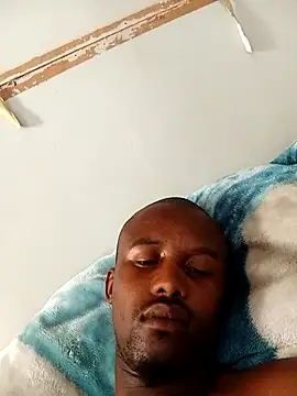 Maintee27 live sex cam